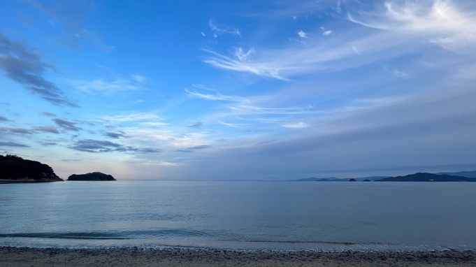 【1棟貸切/最大4名】海まで徒歩1分。瀬戸内海を一望できる貸別荘（素泊まり）